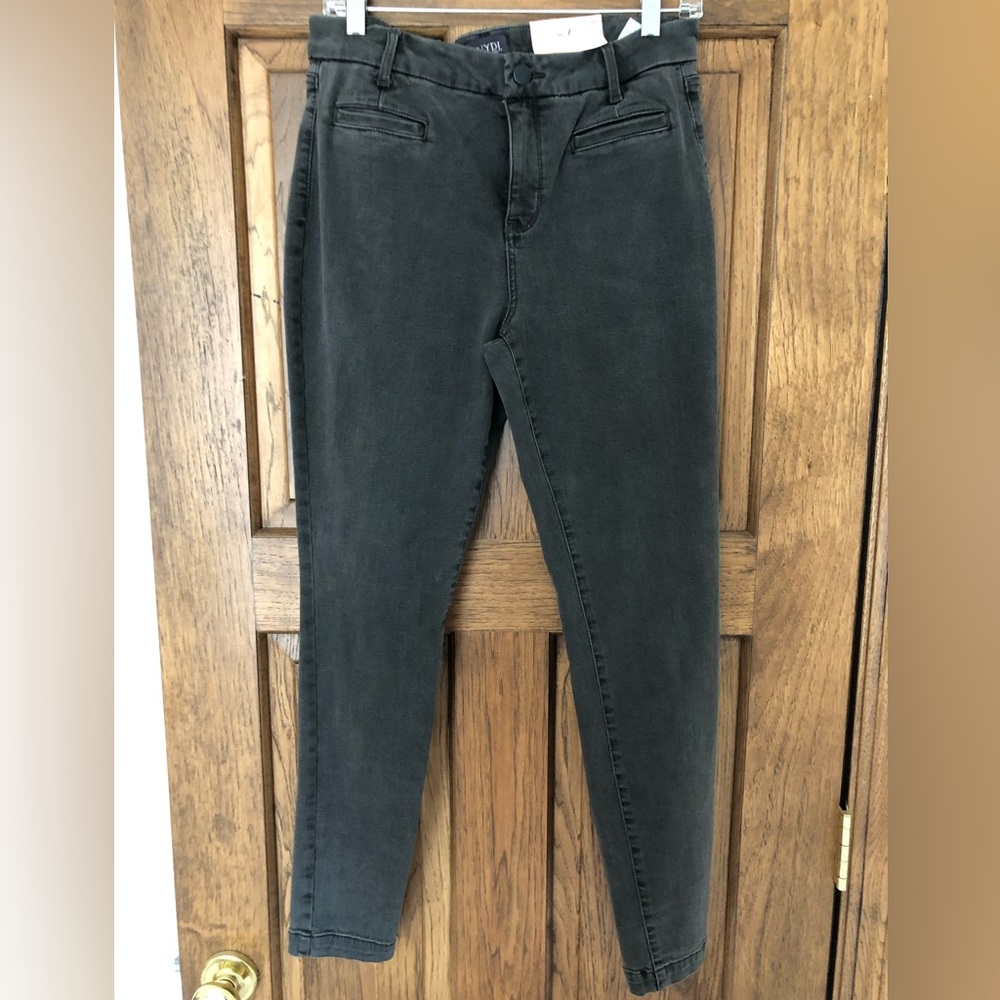 NYDJ skinny jeans NWT